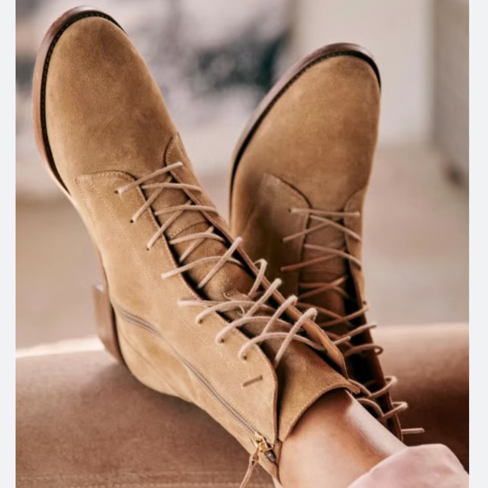 Sezane Lace-Up Tan Suede Boots
